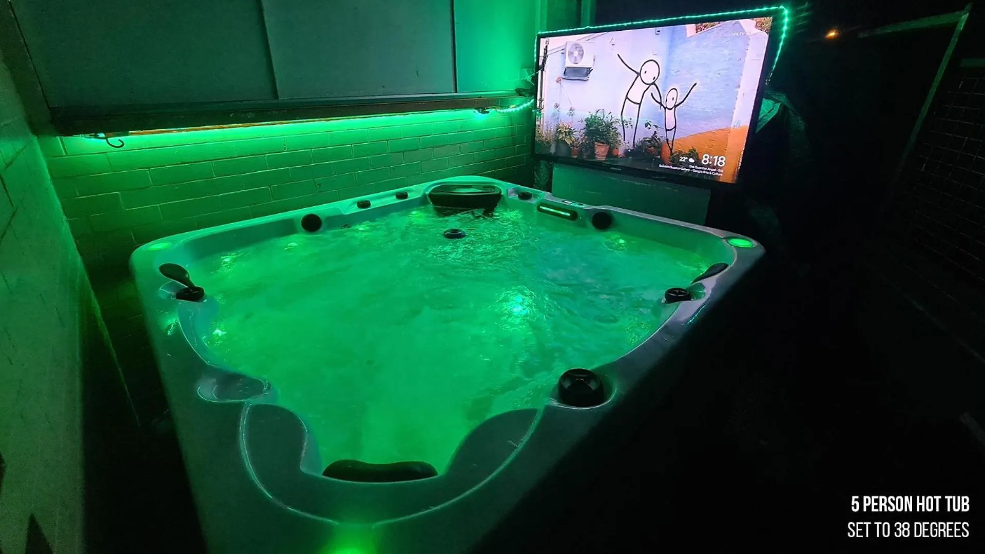 Hot Tub, Ice Bath, Gym, Sauna, Pool Table Coorparoo Haven Brisbane 0*,  Australia