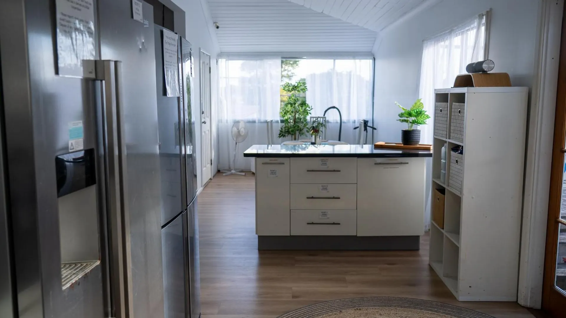 Hot Tub, Ice Bath, Gym, Sauna, Pool Table Coorparoo Haven Brisbane