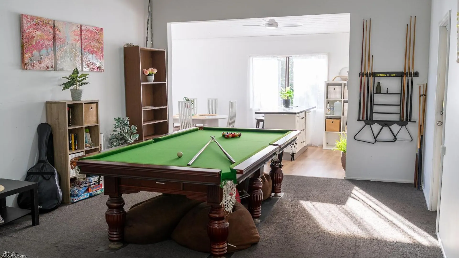 Homestay Hot Tub, Ice Bath, Gym, Sauna, Pool Table Coorparoo Haven Brisbane