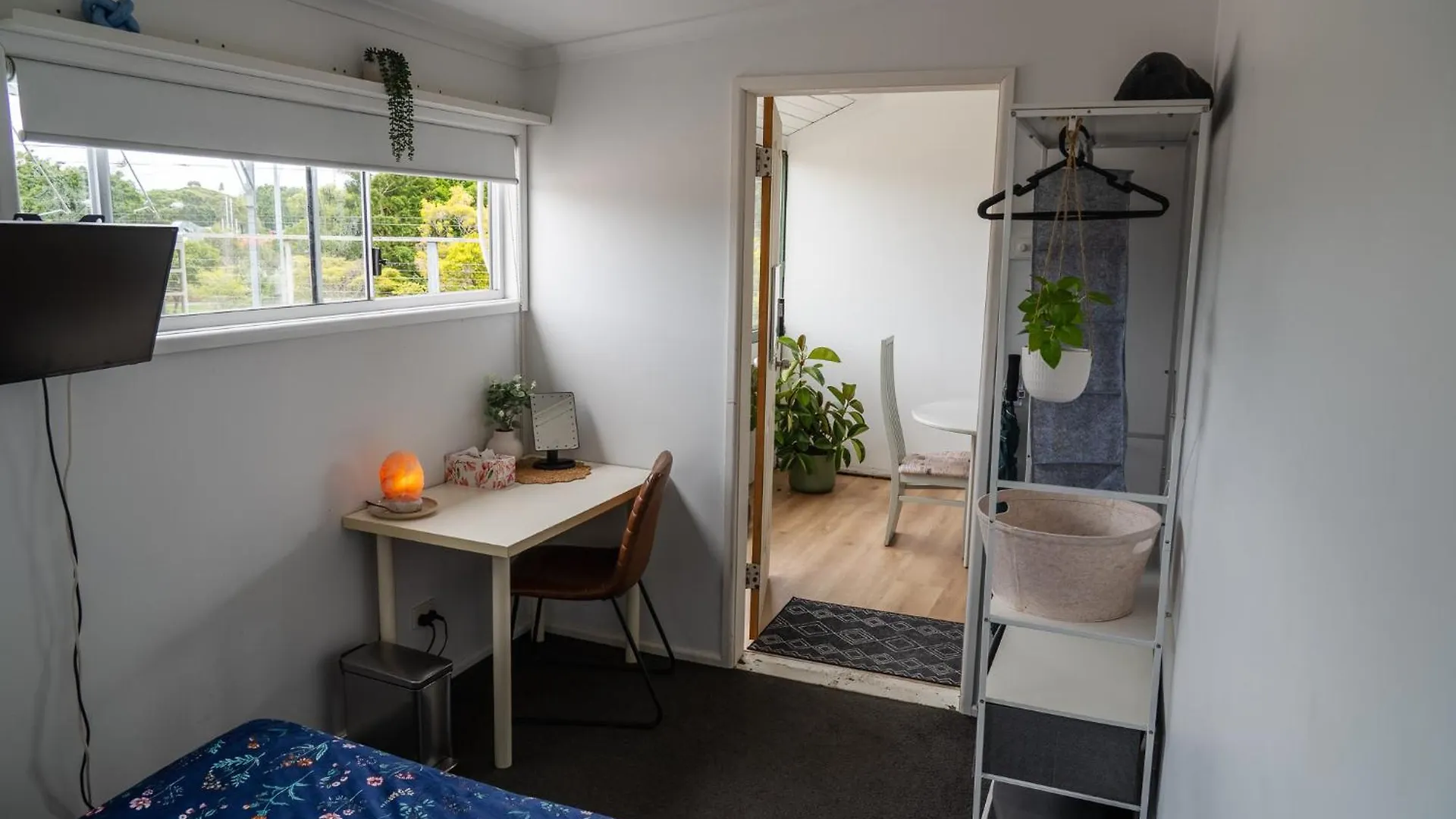 Homestay Hot Tub, Ice Bath, Gym, Sauna, Pool Table Coorparoo Haven Brisbane